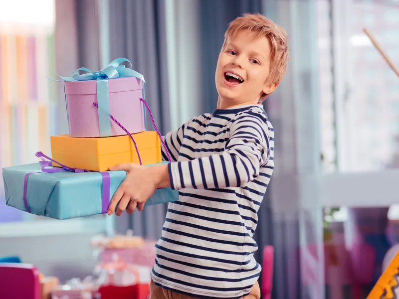 Prezent Dla Chłopaka W Wieku 12 Lat Jaki prezent dla chłopca w wieku od 9 do 12 lat? 🎁 Poradnik prezentowy